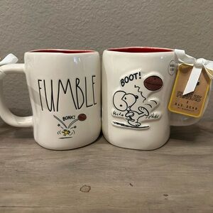 Rae Dunn/Peanuts Snoopy Fumble Mug
